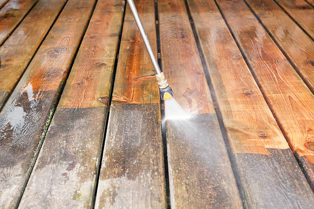 Best Deck Cleaning Services  in Wiggins, CO